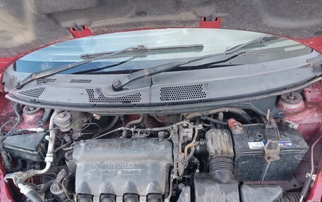 Honda Fit III, 2004 год, 339 000 рублей, 14 фотография