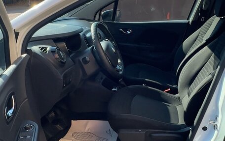 Renault Kaptur I рестайлинг, 2019 год, 1 400 000 рублей, 8 фотография