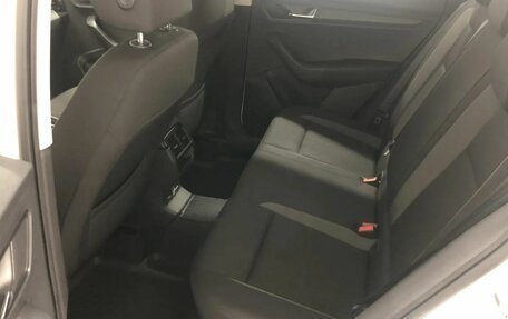 Skoda Karoq I, 2021 год, 2 380 000 рублей, 14 фотография