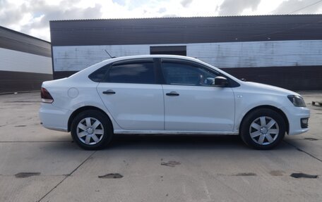 Volkswagen Polo VI (EU Market), 2019 год, 600 000 рублей, 2 фотография