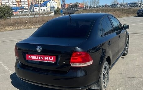Volkswagen Polo VI (EU Market), 2013 год, 465 000 рублей, 2 фотография