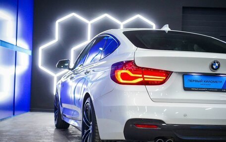 BMW 3 серия, 2020 год, 2 800 000 рублей, 33 фотография