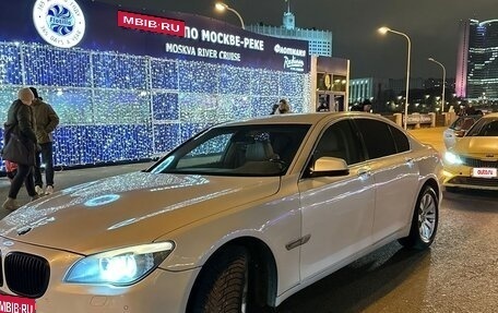 BMW 7 серия, 2011 год, 1 450 000 рублей, 15 фотография