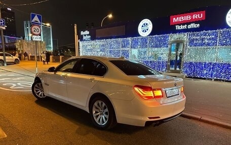 BMW 7 серия, 2011 год, 1 450 000 рублей, 26 фотография