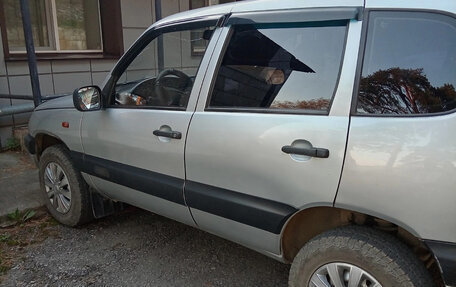 Chevrolet Niva I рестайлинг, 2005 год, 310 000 рублей, 5 фотография