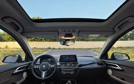 BMW 1 серия, 2022 год, 1 780 000 рублей, 2 фотография