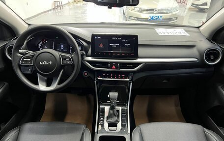 KIA K3, 2022 год, 2 200 000 рублей, 5 фотография