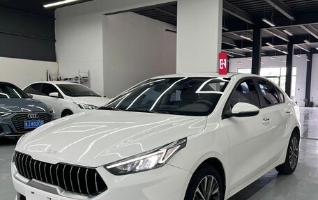 KIA K3, 2022 год, 2 200 000 рублей, 2 фотография
