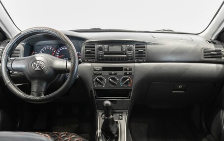 Toyota Corolla, 2005 год, 470 000 рублей, 6 фотография