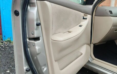 Toyota Corolla, 2001 год, 575 000 рублей, 13 фотография