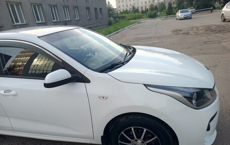 KIA Rio IV, 2020 год, 1 300 000 рублей, 10 фотография