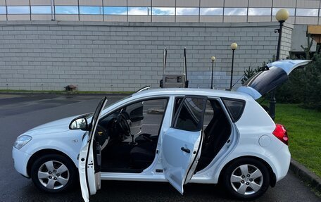 KIA cee'd I рестайлинг, 2008 год, 619 000 рублей, 3 фотография