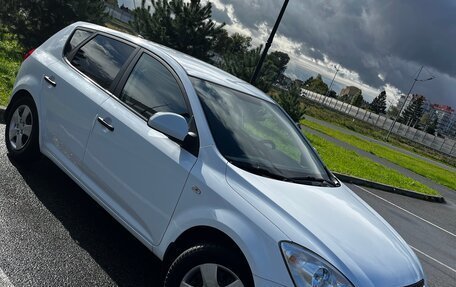 KIA cee'd I рестайлинг, 2008 год, 619 000 рублей, 13 фотография