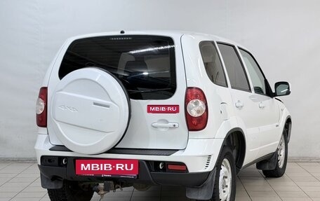 Chevrolet Niva I рестайлинг, 2018 год, 650 000 рублей, 4 фотография