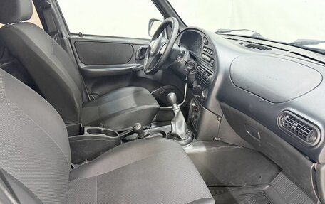 Chevrolet Niva I рестайлинг, 2018 год, 650 000 рублей, 18 фотография