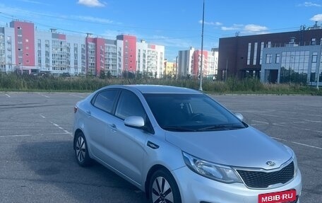 KIA Rio III рестайлинг, 2015 год, 1 000 000 рублей, 3 фотография