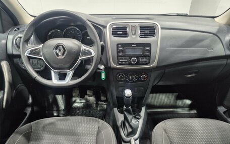 Renault Logan II, 2022 год, 1 080 000 рублей, 10 фотография