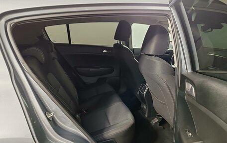 KIA Sportage IV рестайлинг, 2021 год, 2 399 000 рублей, 17 фотография