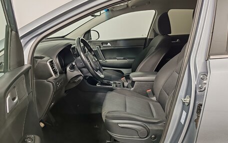 KIA Sportage IV рестайлинг, 2021 год, 2 399 000 рублей, 12 фотография