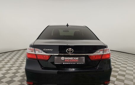 Toyota Camry, 2017 год, 2 189 000 рублей, 6 фотография