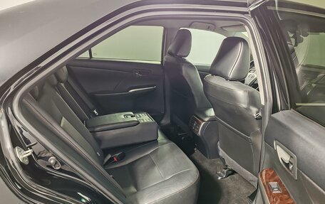 Toyota Camry, 2017 год, 2 189 000 рублей, 19 фотография