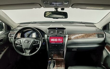 Toyota Camry, 2017 год, 2 189 000 рублей, 21 фотография