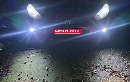 Hyundai Solaris II рестайлинг, 2011 год, 350 000 рублей, 5 фотография