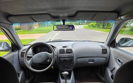 Hyundai Accent II, 2005 год, 265 000 рублей, 10 фотография