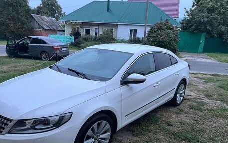 Volkswagen Passat CC I рестайлинг, 2013 год, 1 200 000 рублей, 2 фотография