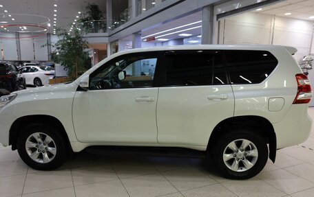 Toyota Land Cruiser Prado 150 рестайлинг 2, 2015 год, 2 790 000 рублей, 8 фотография