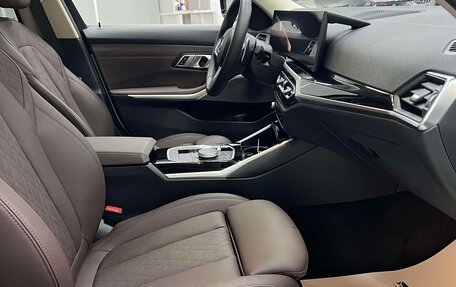 BMW 3 серия, 2023 год, 2 450 000 рублей, 19 фотография