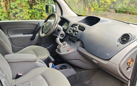 Renault Kangoo II рестайлинг, 2010 год, 780 000 рублей, 5 фотография