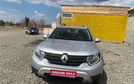 Renault Duster, 2022 год, 1 600 000 рублей, 1 фотография