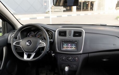 Renault Logan II, 2022 год, 1 100 000 рублей, 7 фотография