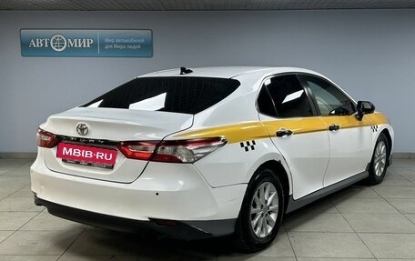 Toyota Camry, 2019 год, 1 749 000 рублей, 7 фотография