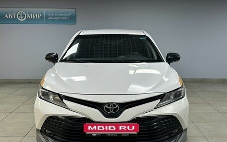 Toyota Camry, 2019 год, 1 749 000 рублей, 2 фотография