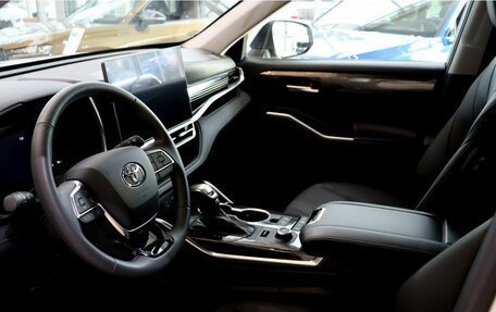 Toyota Highlander, 2026 год, 5 580 000 рублей, 9 фотография