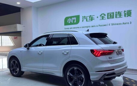 Audi Q3, 2023 год, 1 900 000 рублей, 5 фотография