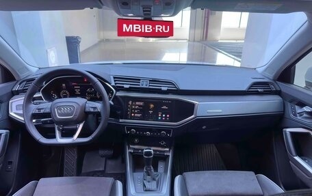 Audi Q3, 2023 год, 1 900 000 рублей, 22 фотография