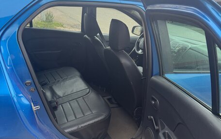 Renault Logan II, 2015 год, 585 000 рублей, 5 фотография