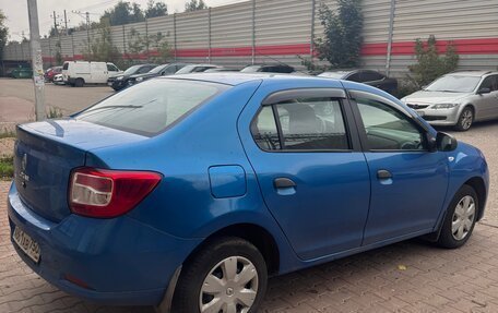 Renault Logan II, 2015 год, 585 000 рублей, 4 фотография