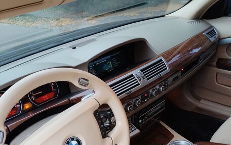 BMW 7 серия, 2005 год, 450 000 рублей, 13 фотография