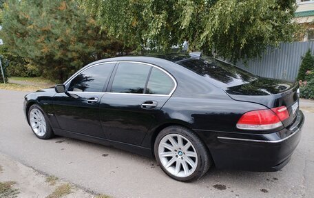 BMW 7 серия, 2005 год, 450 000 рублей, 10 фотография