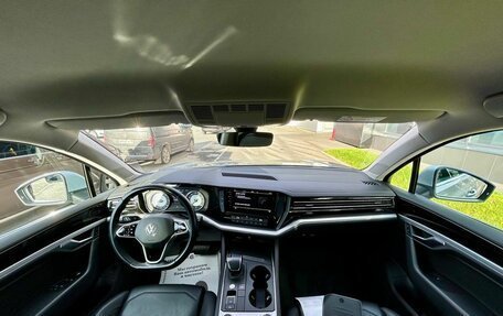 Volkswagen Touareg III, 2021 год, 5 890 000 рублей, 9 фотография