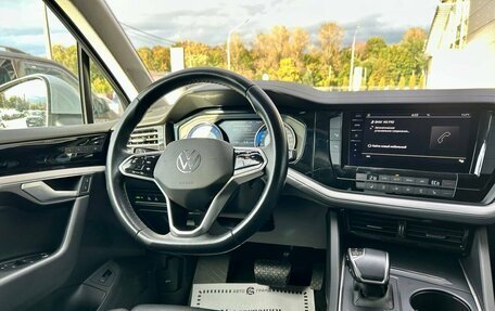 Volkswagen Touareg III, 2021 год, 5 890 000 рублей, 10 фотография