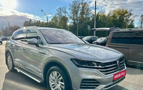Volkswagen Touareg III, 2021 год, 5 890 000 рублей, 6 фотография