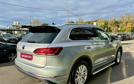 Volkswagen Touareg III, 2021 год, 5 890 000 рублей, 4 фотография