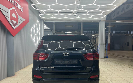 KIA Sorento III Prime рестайлинг, 2018 год, 2 100 000 рублей, 6 фотография