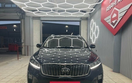 KIA Sorento III Prime рестайлинг, 2018 год, 2 100 000 рублей, 2 фотография