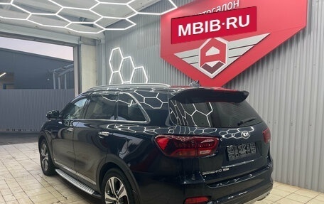 KIA Sorento III Prime рестайлинг, 2018 год, 2 100 000 рублей, 5 фотография